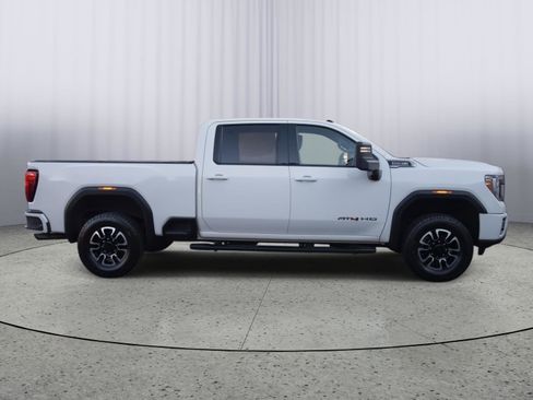 Used 2020 GMC Sierra 2500 AT4 w/ Technology Package image 24