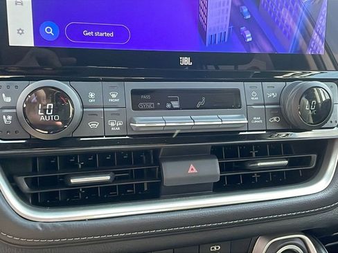 Certified 2024 Toyota Grand Highlander XLE image 20