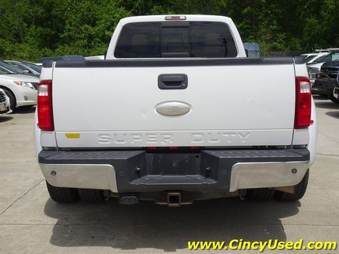 Used 2016 Ford F350 Lariat w/ Lariat Ultimate Package AWD/4WD image 9