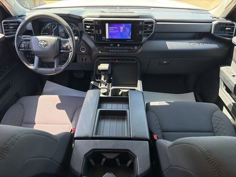 Used 2024 Toyota Tundra SR5 w/ SR5 Convenience Package AWD/4WD image 22