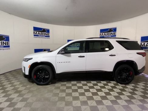 Used 2024 Chevrolet Traverse Premier w/ Redline Edition FWD image 7