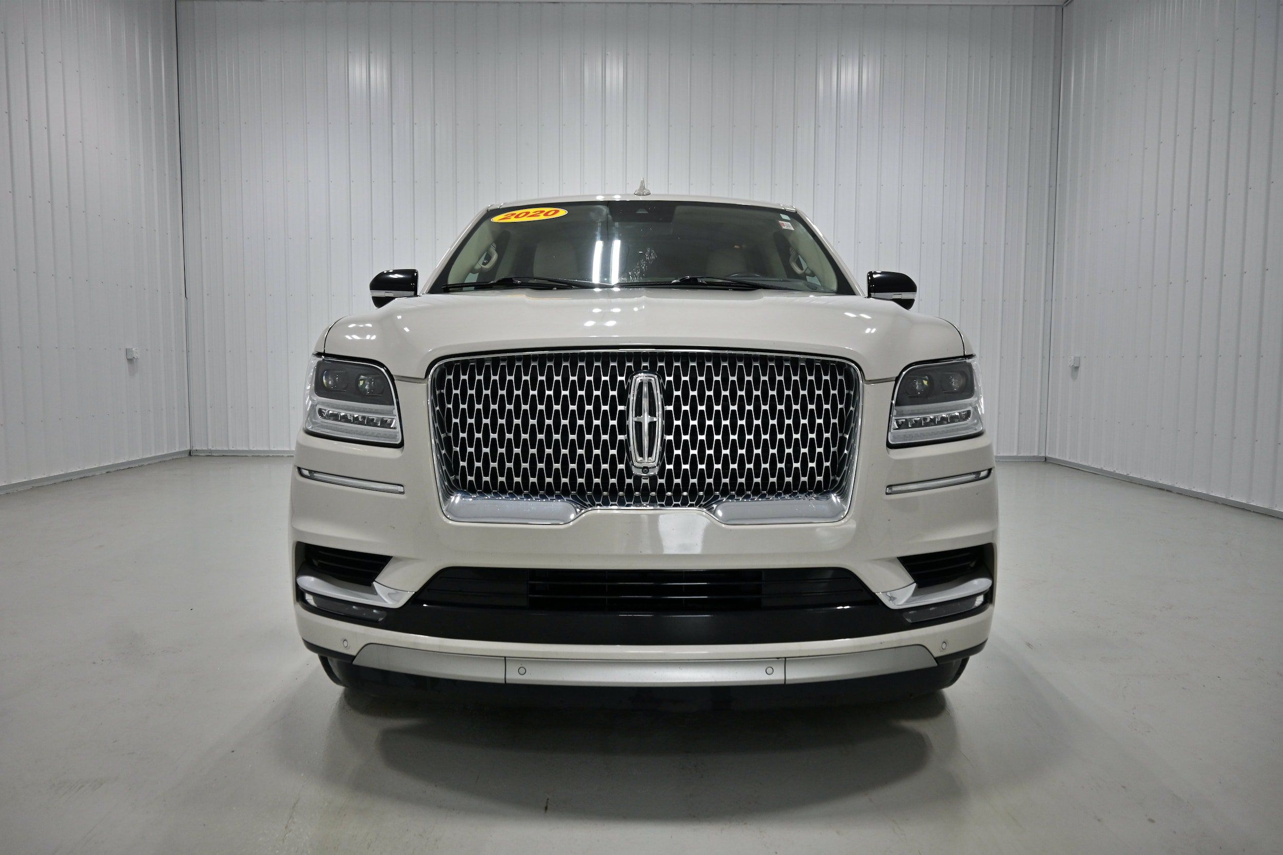 Used 2020 Lincoln Navigator Reserve w/ Luxury Package AWD/4WD image 20