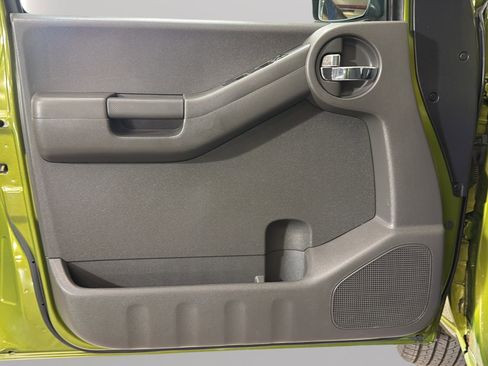 Used 2011 Nissan Xterra PRO-4X AWD/4WD image 20