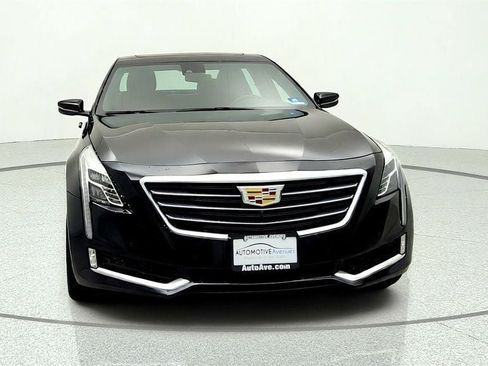 Used 2018 Cadillac CT6 Luxury AWD/4WD image 2