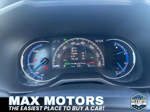 Used 2023 Toyota RAV4 XLE AWD/4WD image 18
