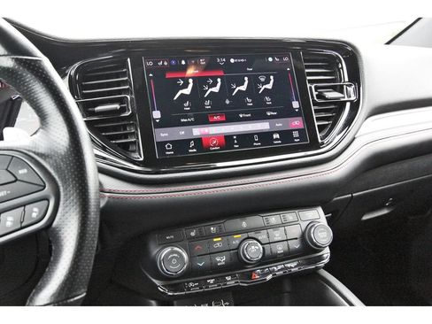 Used 2024 Dodge Durango GT RWD image 26