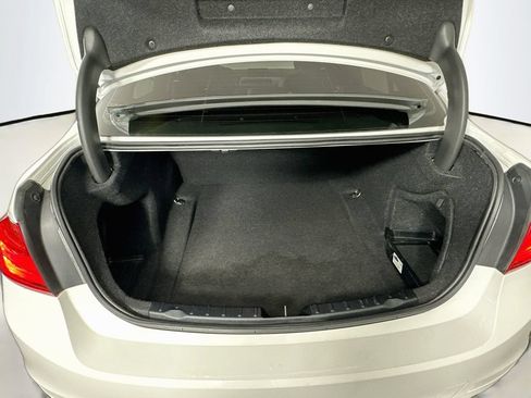 Used 2015 BMW 320i Sedan RWD image 24