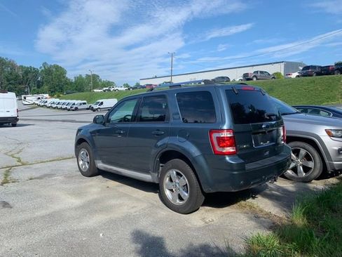 Used 2010 Ford Escape Limited AWD/4WD image 7