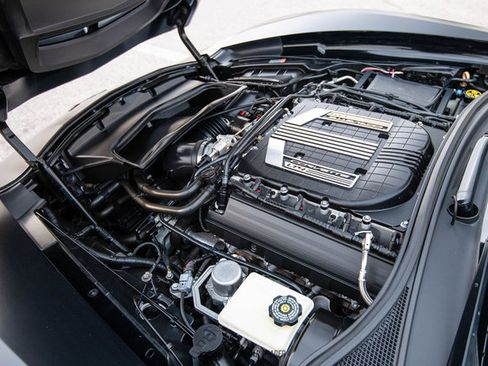 Used 2016 Chevrolet Corvette Z06 w/ 3LZ Preferred Equipment Group RWD image 23