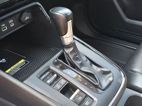 Used 2025 Honda CR-V EX-L image 16