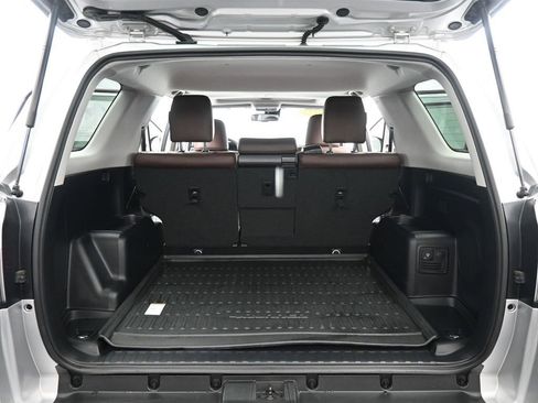 Used 2022 Toyota 4Runner Limited image 28