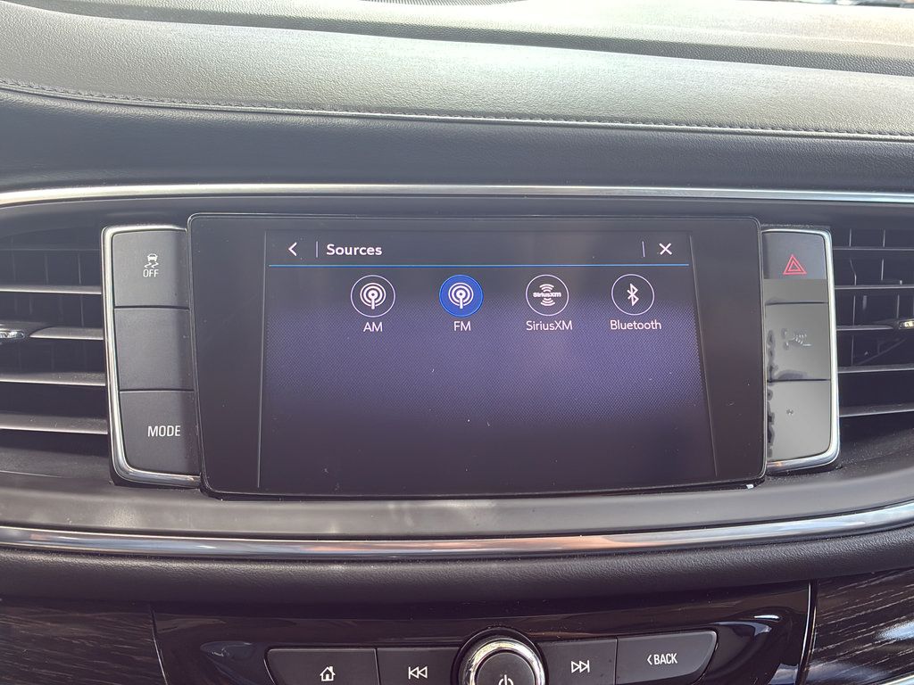 Used 2020 Buick Enclave Avenir w/ Avenir Technology Package FWD image 38