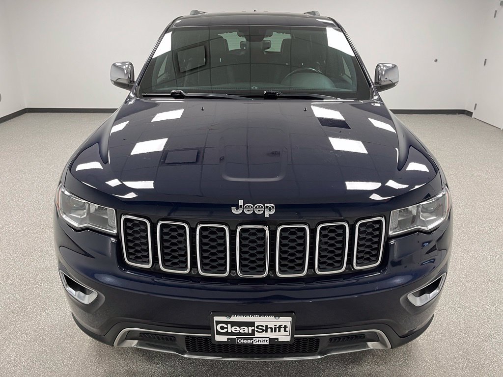 Used 2018 Jeep Grand Cherokee Limited AWD/4WD image 3