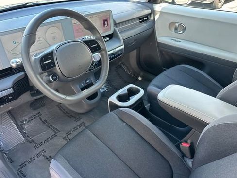 Used 2024 Hyundai Ioniq 5 SE RWD image 11