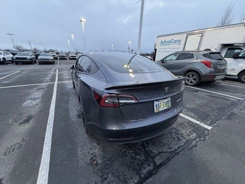 Used 2022 Tesla Model 3 Performance image 11