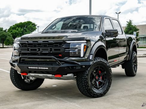 Used 2026 Ford F150 Raptor w/ Equipment Group 803A Raptor R AWD/4WD image 6