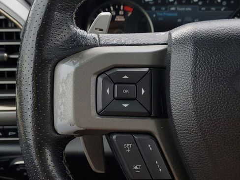 Used 2018 Ford F150 Raptor w/ Equipment Group 802A Luxury image 19