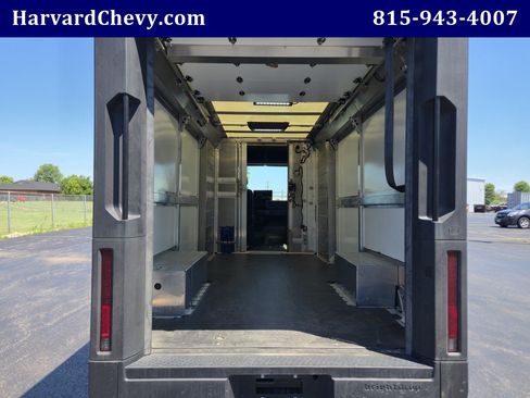 Used 2024 Chevrolet Brightdrop 600 w/ Battery Pack, Max Range AWD/4WD image 27