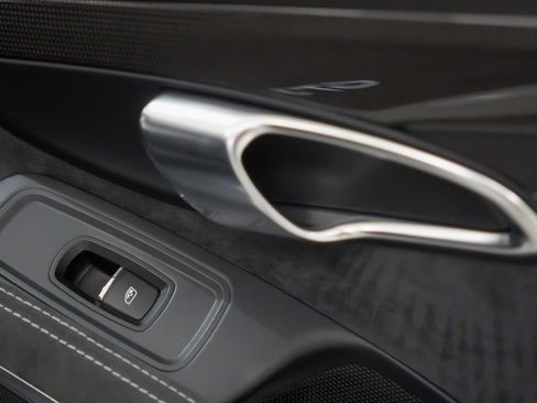 Used 2018 Porsche 911 GT3 image 16