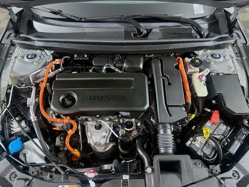 Used 2024 Honda Accord Sport image 31