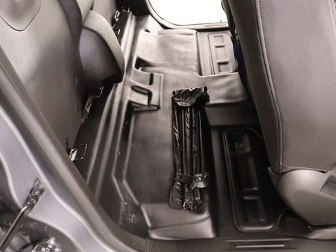 Used 2022 Chevrolet Colorado LT w/ Fleet Safety Package image 13