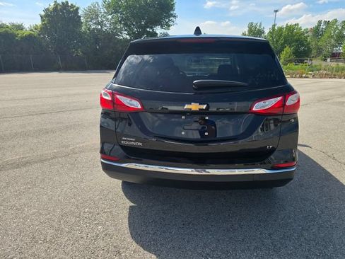 Used 2019 Chevrolet Equinox LT FWD image 4