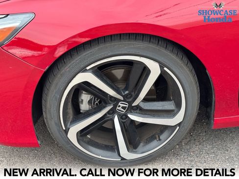 Used 2018 Honda Accord Sport image 7