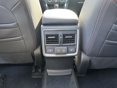 Used 2019 Subaru Forester Touring AWD/4WD image 29