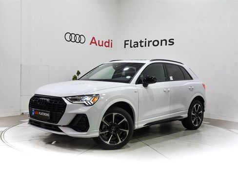 Certified 2025 Audi Q3 2.0T Premium Plus w/ Premium Plus Package image 5