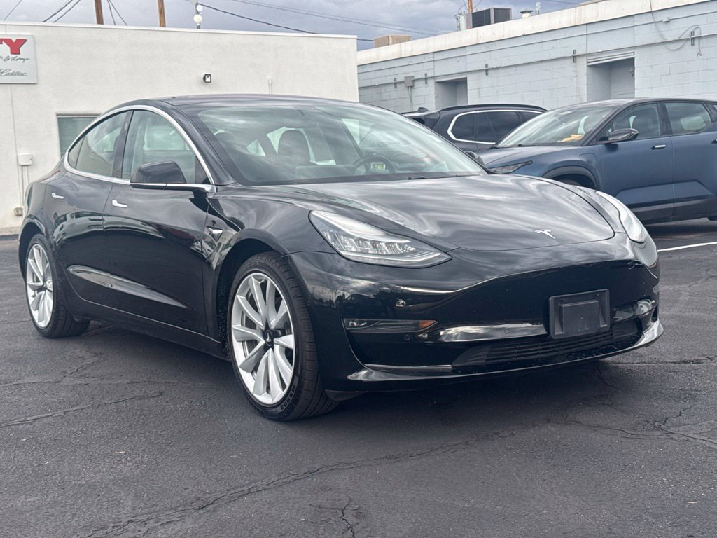 Used 2019 Tesla Model 3 Long Range RWD image 1