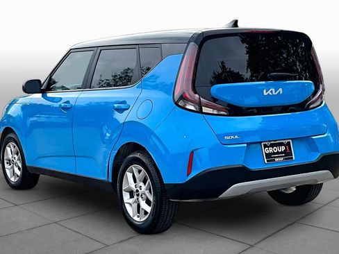 Used 2024 Kia Soul S FWD image 12