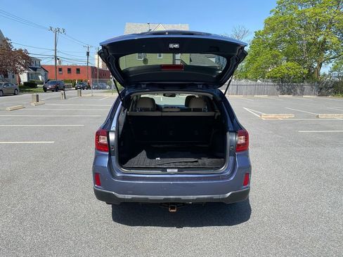Used 2016 Subaru Outback 2.5i Limited image 25