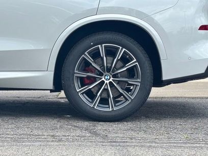 New 2026 BMW X5 xDrive40i w/ M Sport Package