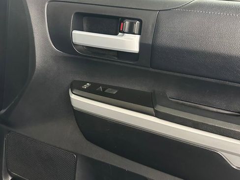 Used 2021 Toyota Tundra SR5 image 33