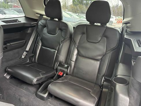 Certified 2023 Volvo XC90 T8 Ultimate image 17