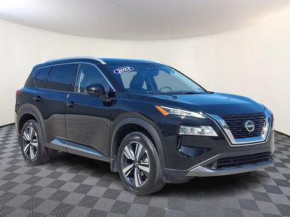 Used 2023 Nissan Rogue SL
