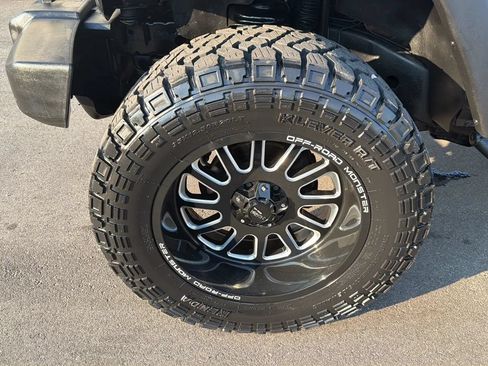 Used 2016 Jeep Wrangler Unlimited Sport w/ Quick Order Package 24S AWD/4WD image 28