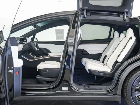 Used 2023 Tesla Model X AWD/4WD image 25