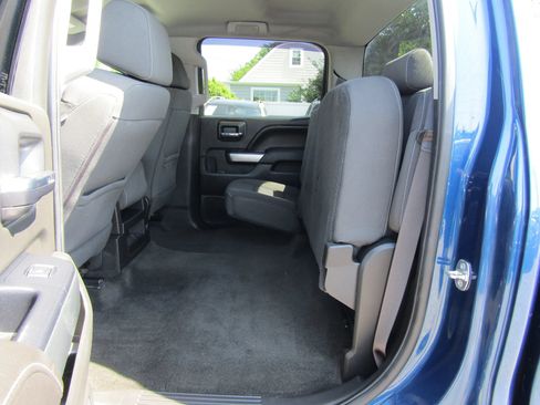Used 2017 Chevrolet Silverado 1500 LT w/ All Star Edition AWD/4WD image 17