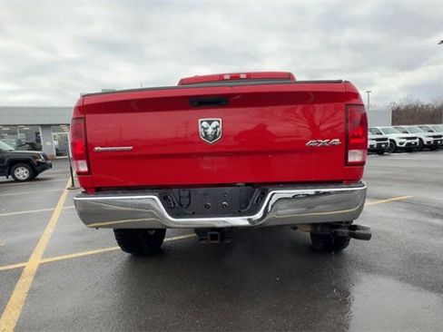 Used 2018 RAM 1500 Outdoorsman image 7