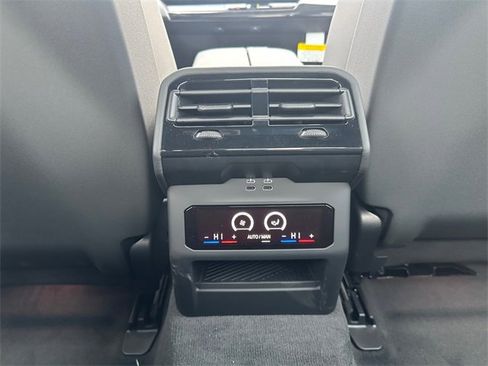 New 2026 BMW 530i xDrive image 21