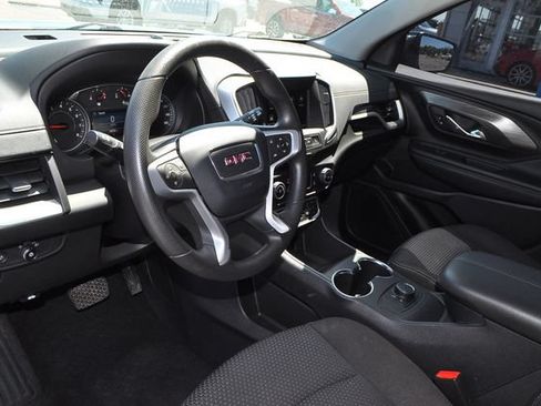 Used 2024 GMC Terrain SLE AWD/4WD image 9