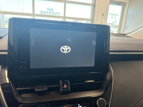 Used 2026 Toyota Corolla LE FWD image 19