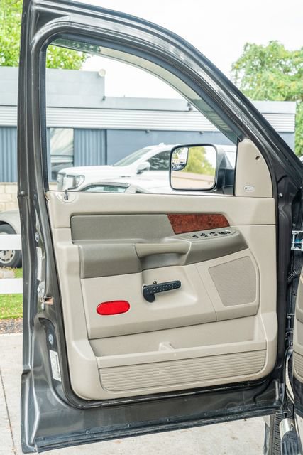 Used 2008 Dodge Ram 3500 Truck Laramie AWD/4WD image 17