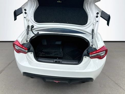 Used 2017 Subaru BRZ Limited w/ Performance Package RWD image 22
