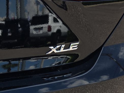 Used 2025 Toyota Camry XLE w/ Premium Plus Package FWD image 10