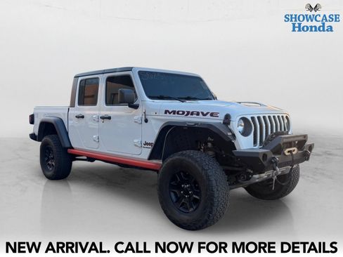 Used 2021 Jeep Gladiator Mojave AWD/4WD image 4