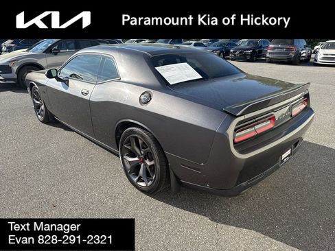 Used 2019 Dodge Challenger R/T image 5