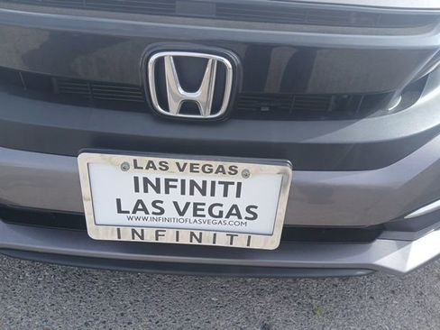 Used 2020 Honda Civic LX image 2