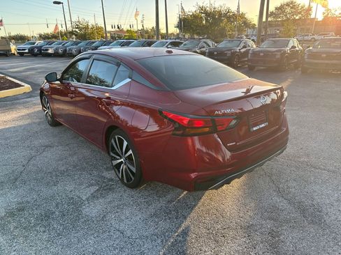 Certified 2020 Nissan Altima 2.5 SR w/ Premium Package image 8